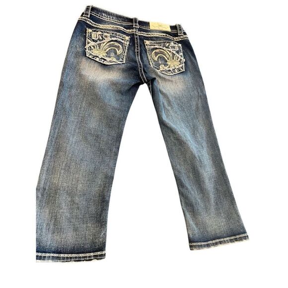 MISS ME Rhinestones embroidered capri jeans size 28 - Picture 2 of 10